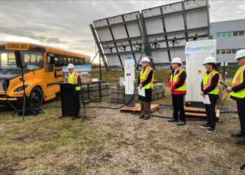 Commercial EV fleet operators to benefit from Canada project